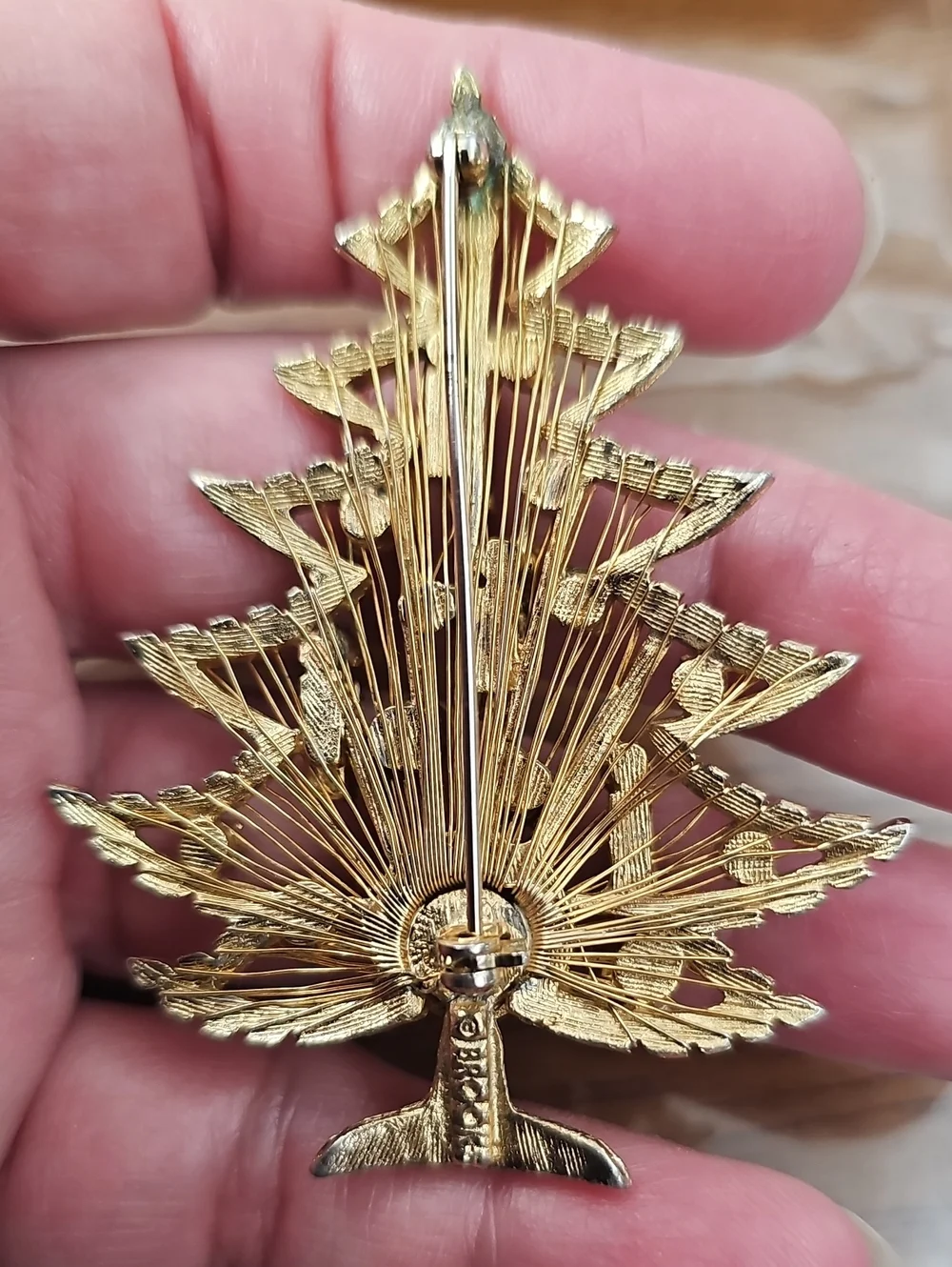 Vintage Signed BROOKS Rhinestone Christmas Tree Brooch Harp Spinneret Pin 1950s